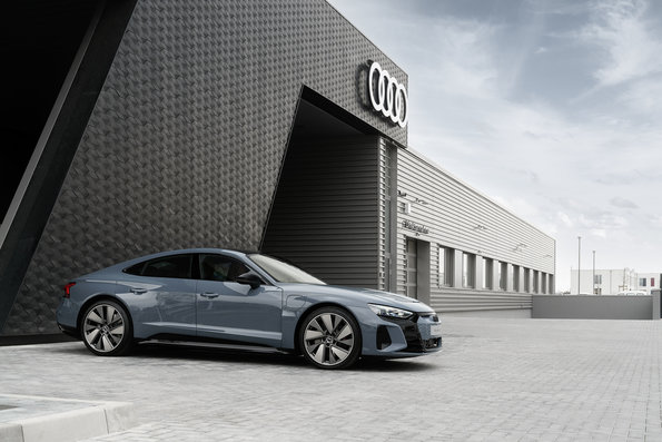 Record deliveries for Audi in the first half of 2021