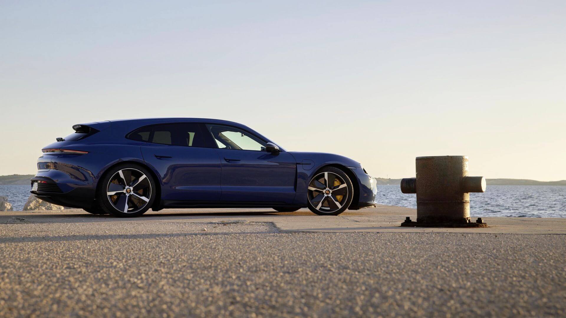 Porsche Taycan Sport Turismo 2022: an exciting new variant for daily use