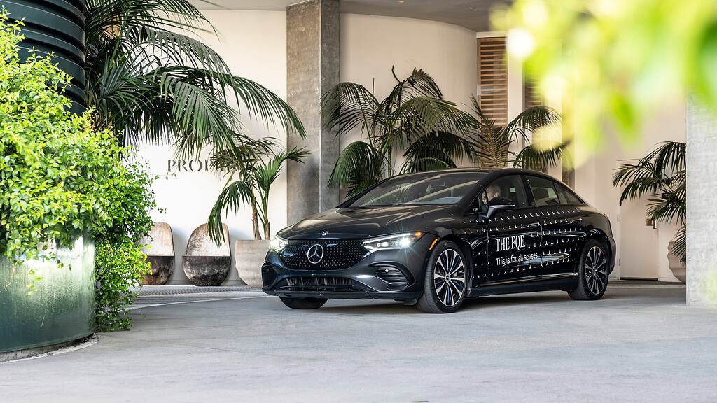 Mercedes luxury, efficiency and autonomous driving