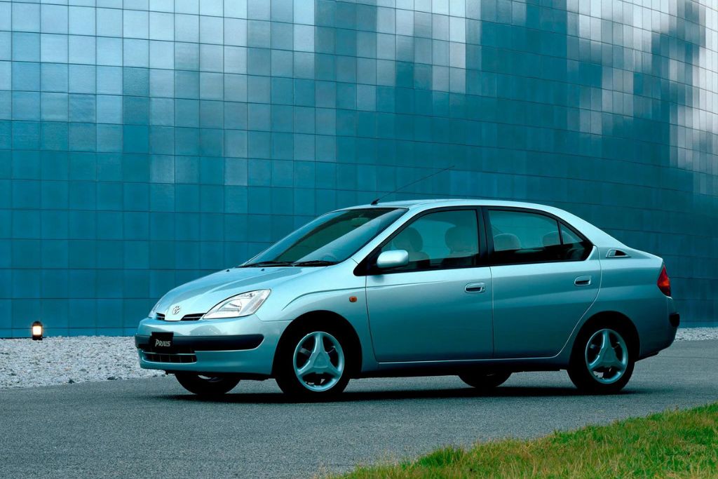 The Over 25-Year Evolution of Hybrid Cars